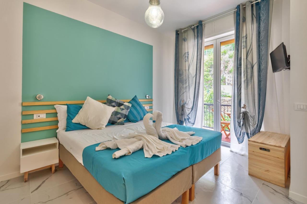 Sofia Holiday Hotel Riomaggiore Eksteriør billede