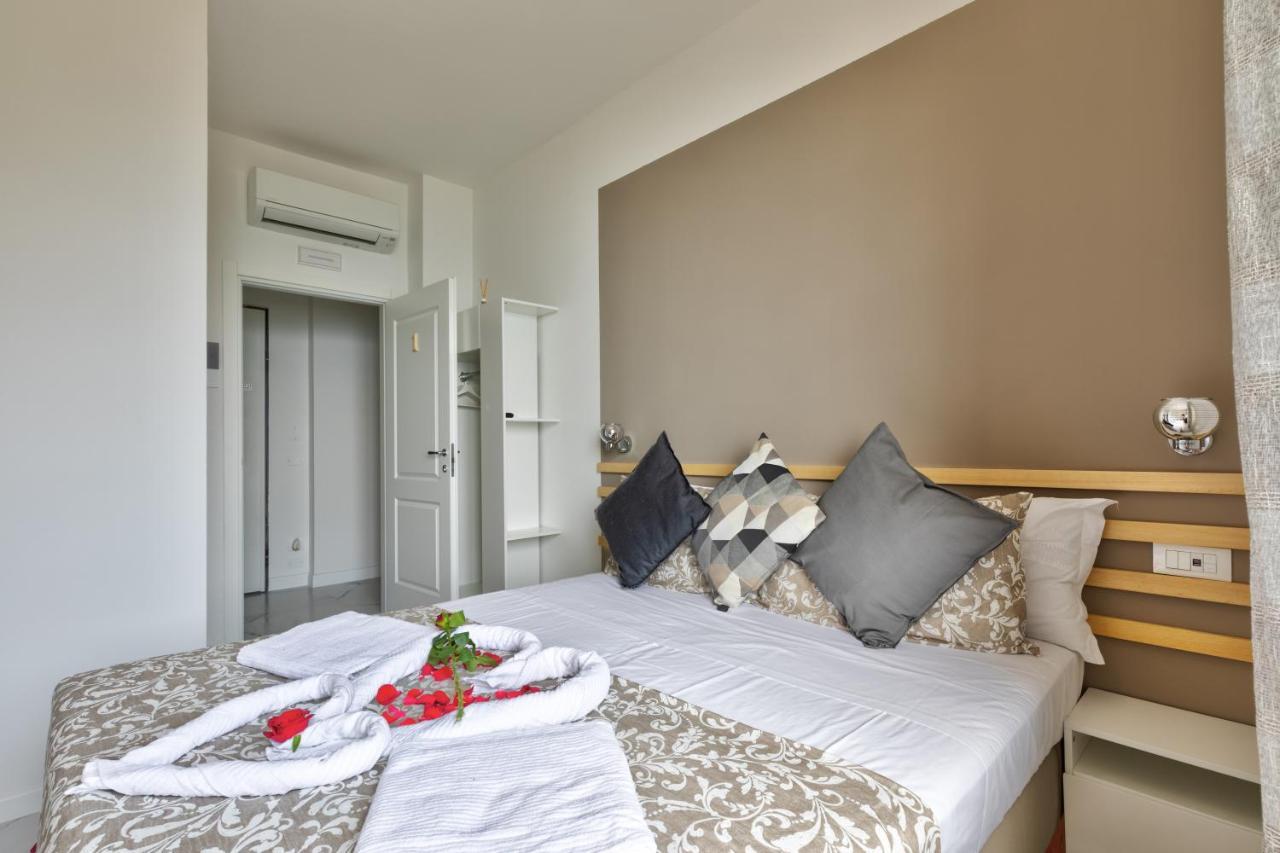 Sofia Holiday Hotel Riomaggiore Eksteriør billede